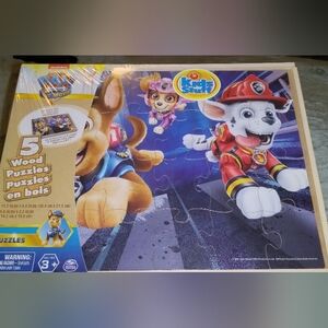 Nickelodeon Paw Patrol Wooden Puzzle Set - Blue, Red, Yellow